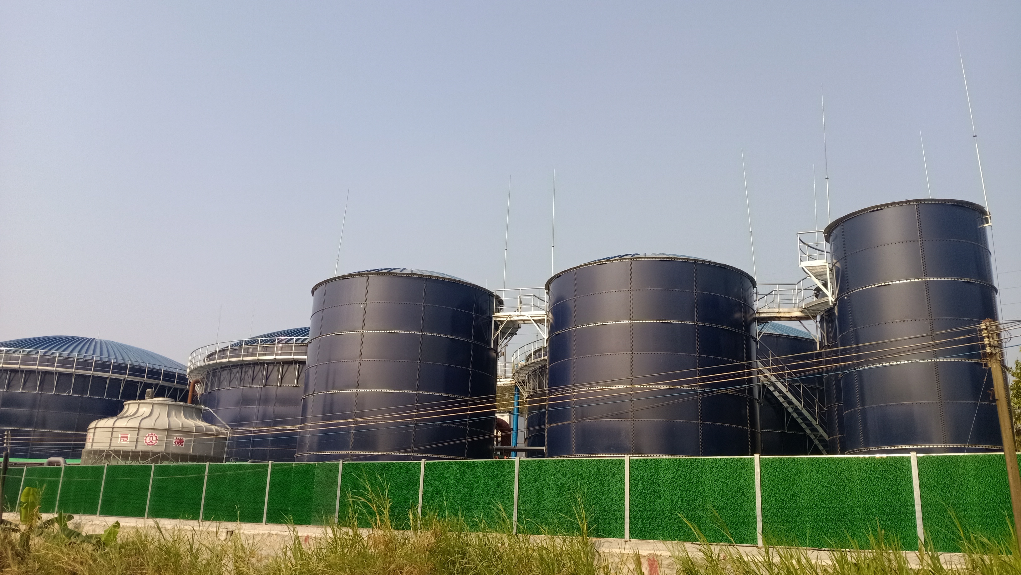 搪瓷拼装罐(图1)