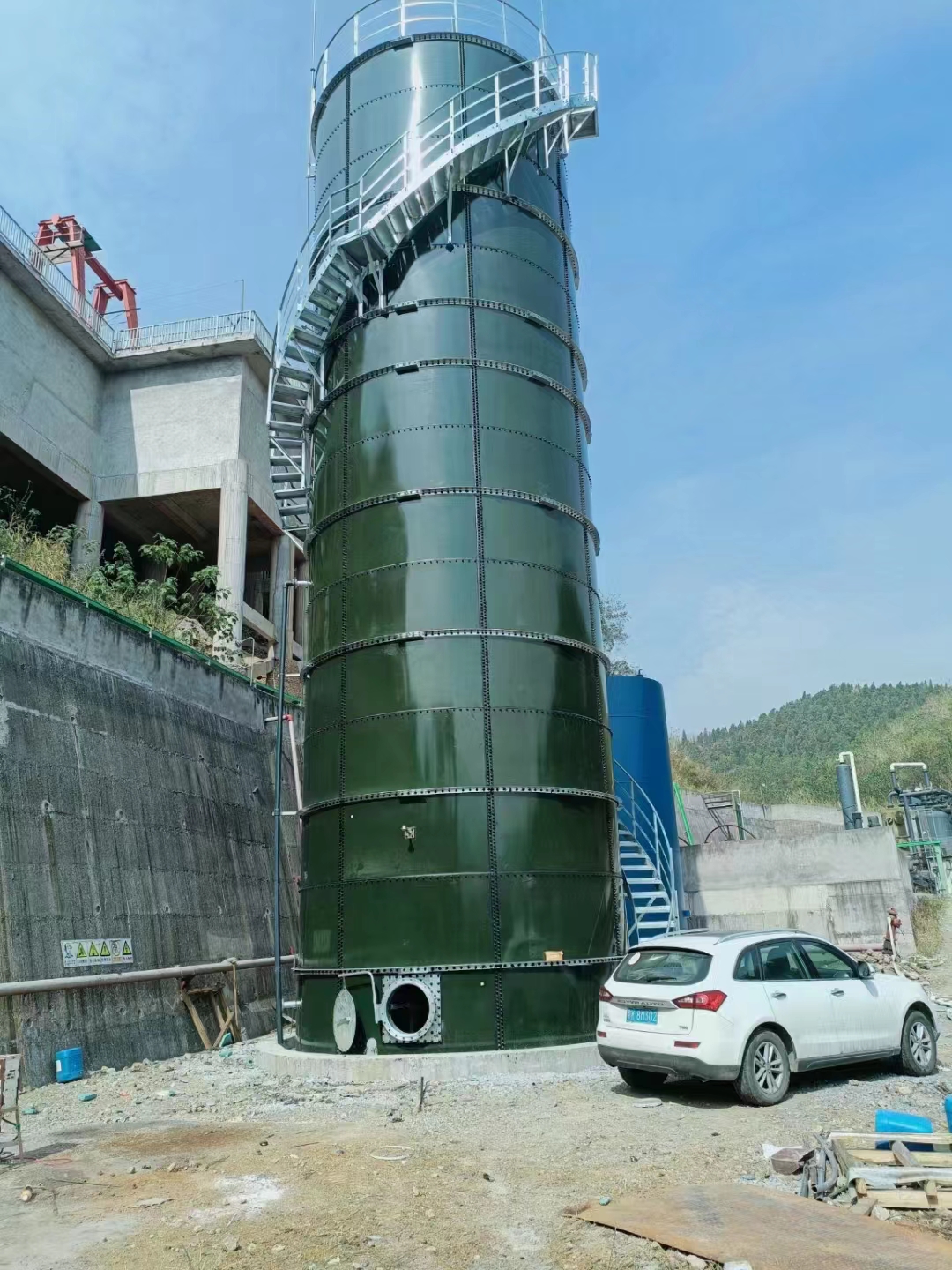 搪瓷拼装罐(图1)